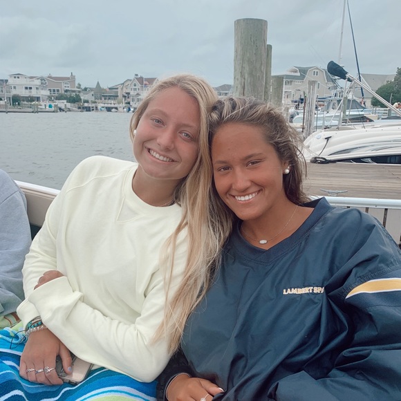 Meet your Posher, Anna - Picture 1 of 1